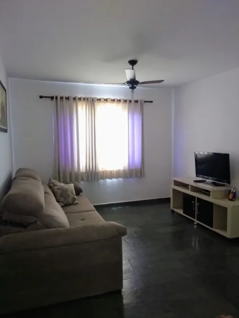 Apartamento / Padr&atilde;o em S&atilde;o Jos&eacute; do Rio Preto 