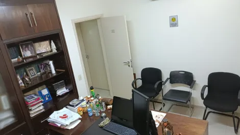 Alugar Comercial / Casa Comercial em S&atilde;o Jos&eacute; do Rio Preto R$ 12.000,00 - Foto 17