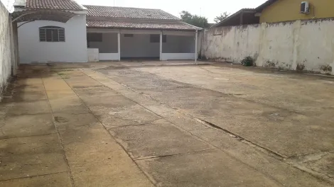 Alugar Casa / Padr&atilde;o em S&atilde;o Jos&eacute; do Rio Preto. apenas R$ 400.000,00