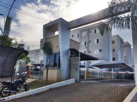Apartamento / Padr&atilde;o em S&atilde;o Jos&eacute; do Rio Preto 