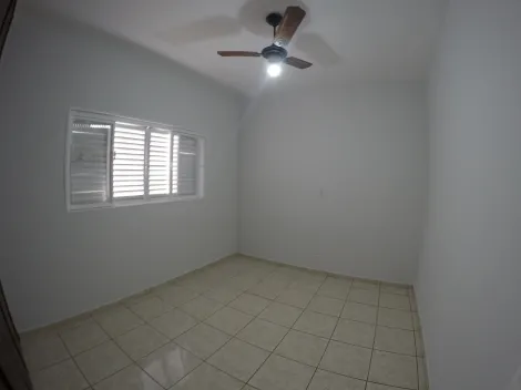 Alugar Casa / Padr&atilde;o em S&atilde;o Jos&eacute; do Rio Preto R$ 2.800,00 - Foto 9