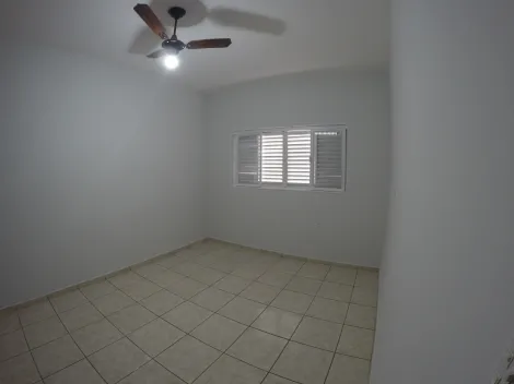 Alugar Casa / Padr&atilde;o em S&atilde;o Jos&eacute; do Rio Preto R$ 2.800,00 - Foto 14
