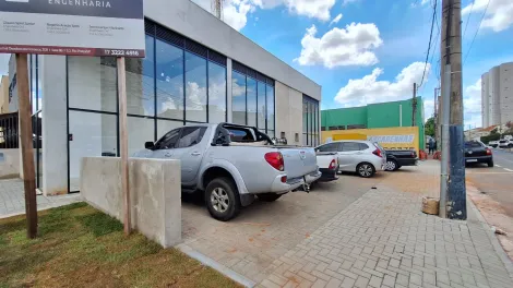 Alugar Comercial / Sala em S&atilde;o Jos&eacute; do Rio Preto R$ 2.150,00 - Foto 2