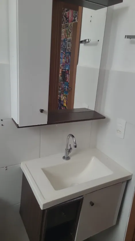 Alugar Apartamento / Padr&atilde;o em S&atilde;o Jos&eacute; do Rio Preto R$ 1.000,00 - Foto 5