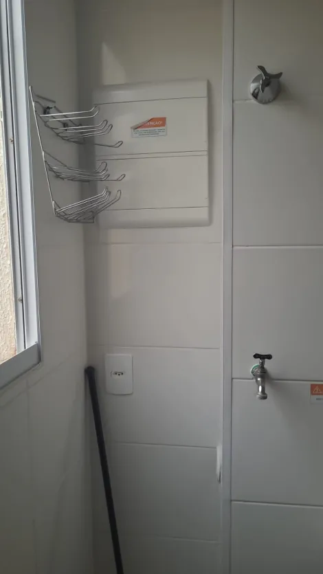 Alugar Apartamento / Padr&atilde;o em S&atilde;o Jos&eacute; do Rio Preto R$ 1.000,00 - Foto 9
