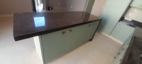 Comprar Casa / Padr&atilde;o em S&atilde;o Jos&eacute; do Rio Preto R$ 680.000,00 - Foto 4