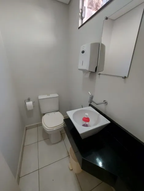 Comprar Casa / Padr&atilde;o em S&atilde;o Jos&eacute; do Rio Preto R$ 550.000,00 - Foto 5