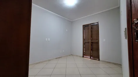 Alugar Apartamento / Padr&atilde;o em S&atilde;o Jos&eacute; do Rio Preto R$ 1.600,00 - Foto 7