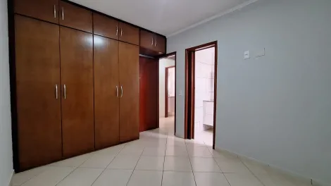 Alugar Apartamento / Padr&atilde;o em S&atilde;o Jos&eacute; do Rio Preto R$ 1.600,00 - Foto 11