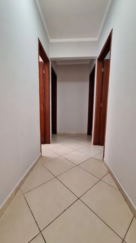 Alugar Apartamento / Padr&atilde;o em S&atilde;o Jos&eacute; do Rio Preto R$ 1.600,00 - Foto 18