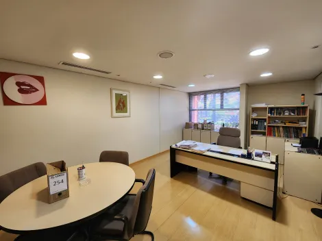 Alugar Comercial / Pr&eacute;dio Inteiro em S&atilde;o Jos&eacute; do Rio Preto R$ 40.000,00 - Foto 6
