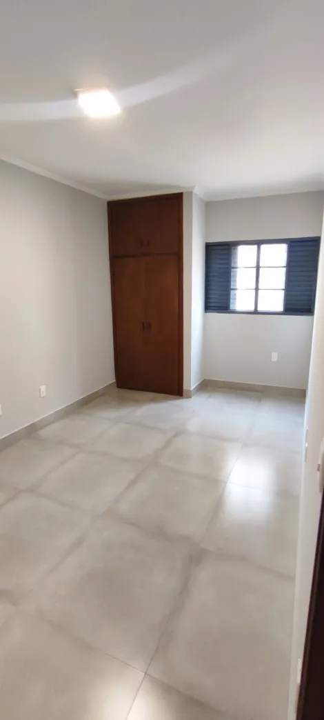 Apartamento / Padr&atilde;o em S&atilde;o Jos&eacute; do Rio Preto 