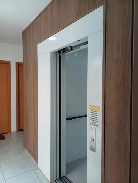 Comprar Apartamento / Padr&atilde;o em S&atilde;o Jos&eacute; do Rio Preto R$ 260.000,00 - Foto 17