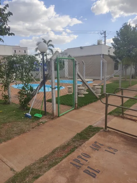 Alugar Apartamento / Padr&atilde;o em S&atilde;o Jos&eacute; do Rio Preto R$ 900,00 - Foto 13