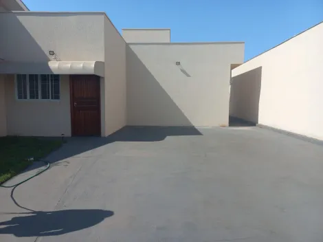 Alugar Casa / Padr&atilde;o em S&atilde;o Jos&eacute; do Rio Preto R$ 1.300,00 - Foto 6