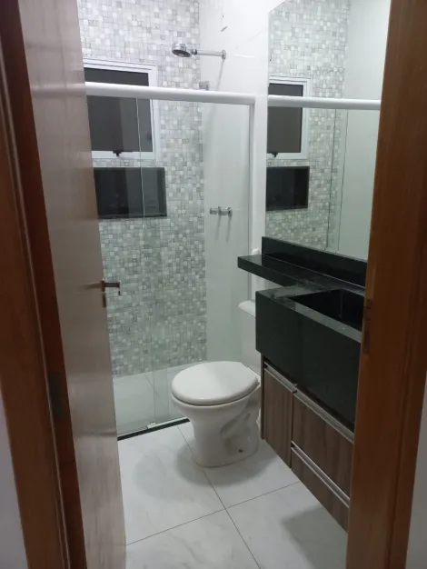 Alugar Casa / Padr&atilde;o em S&atilde;o Jos&eacute; do Rio Preto R$ 1.300,00 - Foto 5