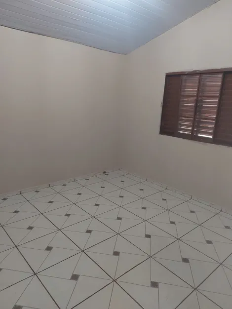 Alugar Casa / Padr&atilde;o em Uchoa R$ 780,00 - Foto 4