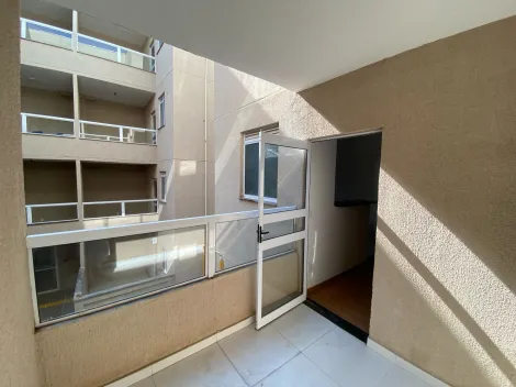 Alugar Apartamento / Padr&atilde;o em S&atilde;o Jos&eacute; do Rio Preto R$ 900,00 - Foto 14