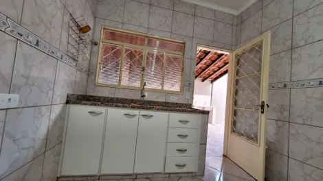 Alugar Casa / Padr&atilde;o em S&atilde;o Jos&eacute; do Rio Preto R$ 2.000,00 - Foto 4