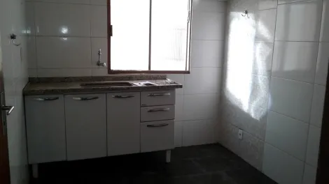 Alugar Apartamento / Padr&atilde;o em S&atilde;o Jos&eacute; do Rio Preto R$ 750,00 - Foto 14
