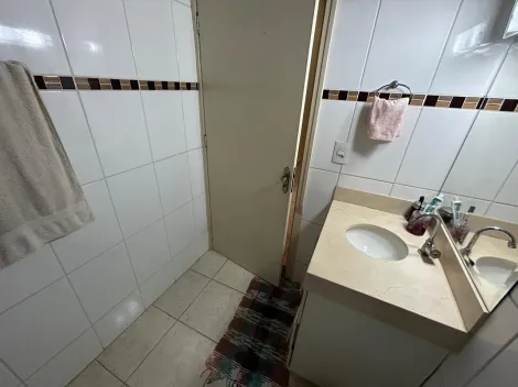 Alugar Casa / Padr&atilde;o em S&atilde;o Jos&eacute; do Rio Preto R$ 2.500,00 - Foto 9