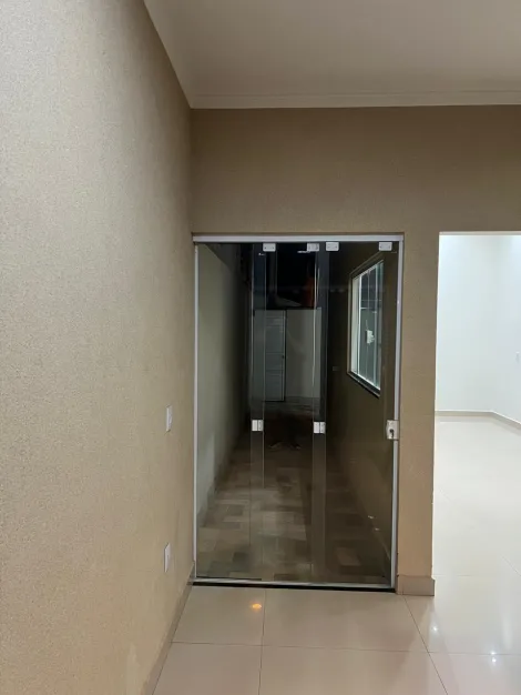 Alugar Casa / Padr&atilde;o em S&atilde;o Jos&eacute; do Rio Preto R$ 1.800,00 - Foto 8