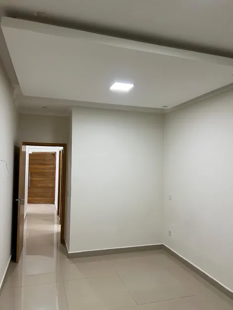 Alugar Casa / Padr&atilde;o em S&atilde;o Jos&eacute; do Rio Preto R$ 1.800,00 - Foto 12