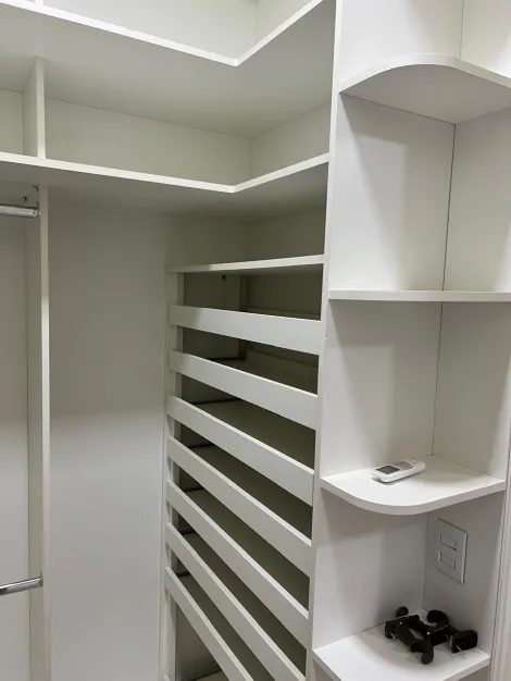 Alugar Casa / Padr&atilde;o em S&atilde;o Jos&eacute; do Rio Preto R$ 1.800,00 - Foto 17