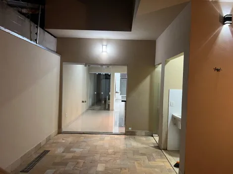 Alugar Casa / Padr&atilde;o em S&atilde;o Jos&eacute; do Rio Preto R$ 1.800,00 - Foto 34