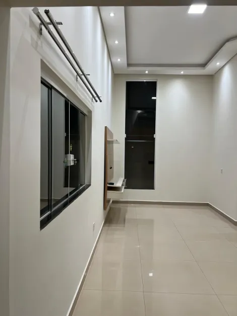 Alugar Casa / Padr&atilde;o em S&atilde;o Jos&eacute; do Rio Preto R$ 1.800,00 - Foto 6
