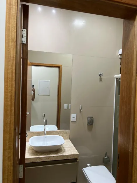 Alugar Casa / Padr&atilde;o em S&atilde;o Jos&eacute; do Rio Preto R$ 1.800,00 - Foto 27