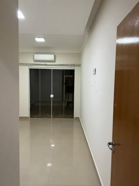 Alugar Casa / Padr&atilde;o em S&atilde;o Jos&eacute; do Rio Preto R$ 1.800,00 - Foto 24