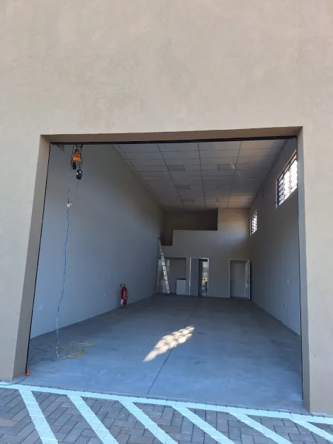 Alugar Comercial / Sal&atilde;o em S&atilde;o Jos&eacute; do Rio Preto R$ 4.000,00 - Foto 8