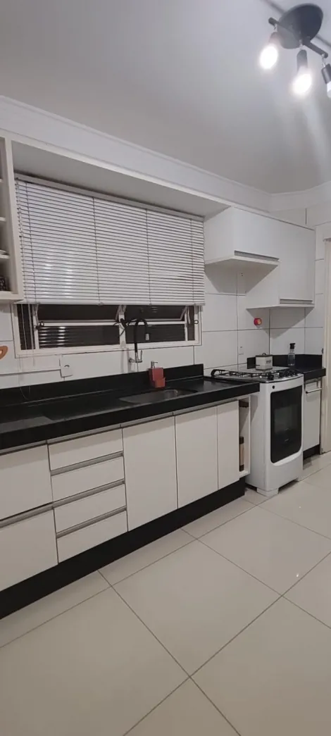 Alugar Apartamento / Padr&atilde;o em S&atilde;o Jos&eacute; do Rio Preto R$ 1.400,00 - Foto 4