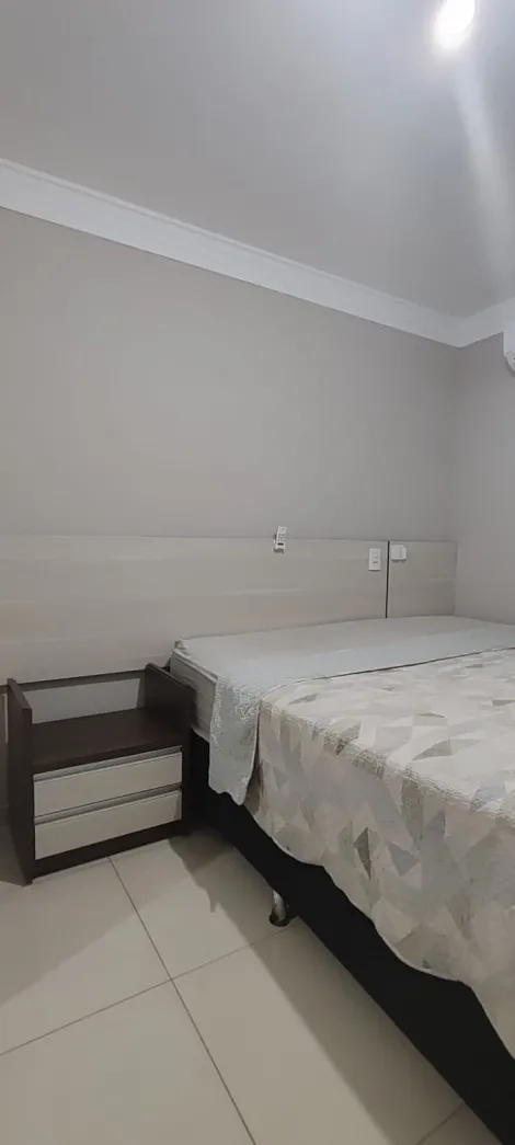 Alugar Apartamento / Padr&atilde;o em S&atilde;o Jos&eacute; do Rio Preto R$ 1.400,00 - Foto 15