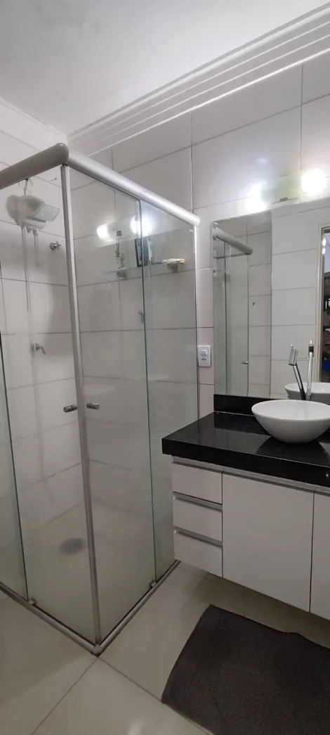 Alugar Apartamento / Padr&atilde;o em S&atilde;o Jos&eacute; do Rio Preto R$ 1.400,00 - Foto 18