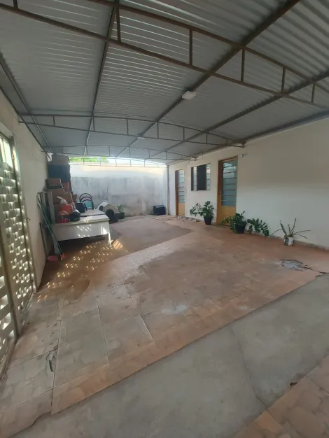 Alugar Casa / Padr&atilde;o em S&atilde;o Jos&eacute; do Rio Preto. apenas R$ 120.000,00