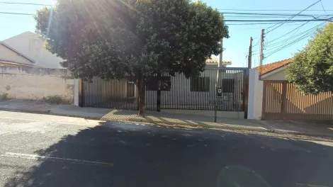 Alugar Casa / Padr&atilde;o em S&atilde;o Jos&eacute; do Rio Preto. apenas R$ 3.200,00
