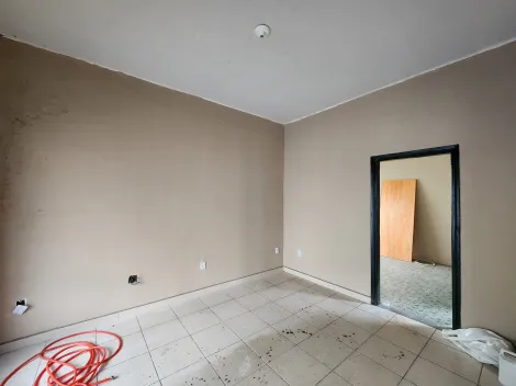 Alugar Casa / Padr&atilde;o em S&atilde;o Jos&eacute; do Rio Preto R$ 1.450,00 - Foto 2