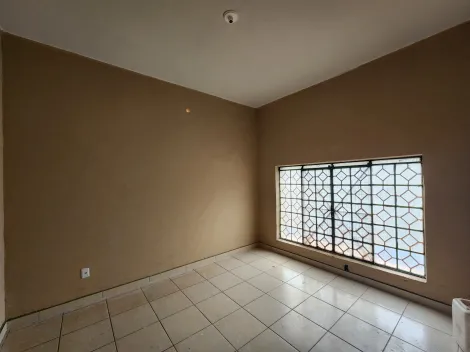 Alugar Casa / Padr&atilde;o em S&atilde;o Jos&eacute; do Rio Preto R$ 1.450,00 - Foto 4
