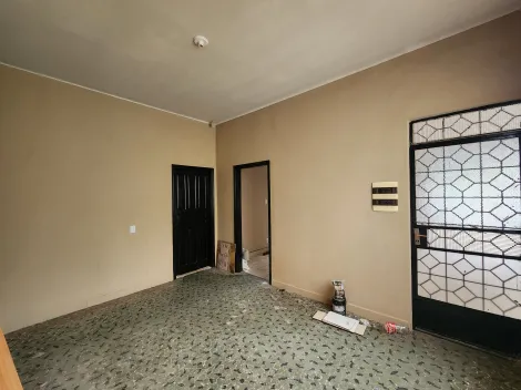 Alugar Casa / Padr&atilde;o em S&atilde;o Jos&eacute; do Rio Preto R$ 1.450,00 - Foto 7