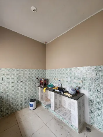 Alugar Casa / Padr&atilde;o em S&atilde;o Jos&eacute; do Rio Preto R$ 1.450,00 - Foto 8