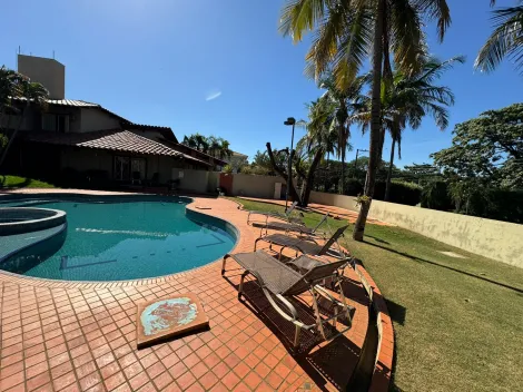 Alugar Casa / Condom&iacute;nio em S&atilde;o Jos&eacute; do Rio Preto. apenas R$ 10.800.000,00