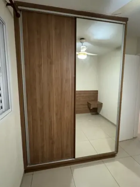 Alugar Apartamento / Padr&atilde;o em S&atilde;o Jos&eacute; do Rio Preto R$ 1.350,00 - Foto 5