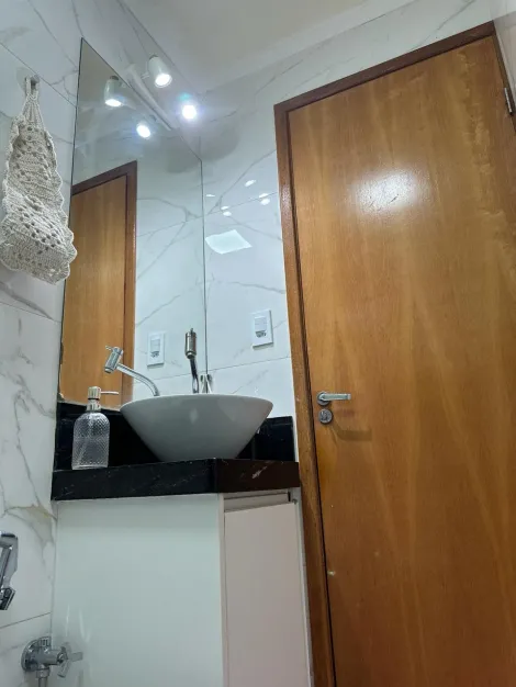 Comprar Casa / Padr&atilde;o em S&atilde;o Jos&eacute; do Rio Preto R$ 565.000,00 - Foto 7