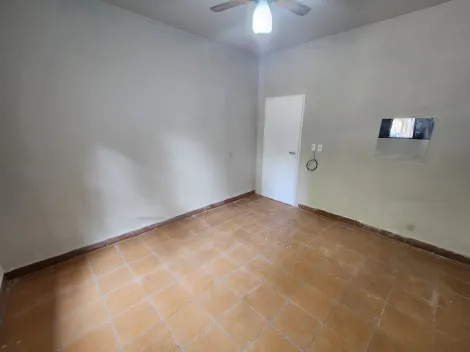 Alugar Casa / Padr&atilde;o em S&atilde;o Jos&eacute; do Rio Preto R$ 1.200,00 - Foto 4