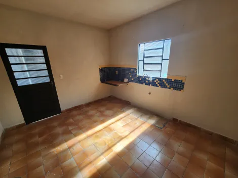 Alugar Casa / Padr&atilde;o em S&atilde;o Jos&eacute; do Rio Preto R$ 1.200,00 - Foto 5