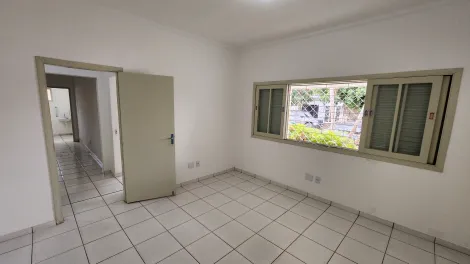 Alugar Comercial / Casa Comercial em S&atilde;o Jos&eacute; do Rio Preto R$ 4.800,00 - Foto 4