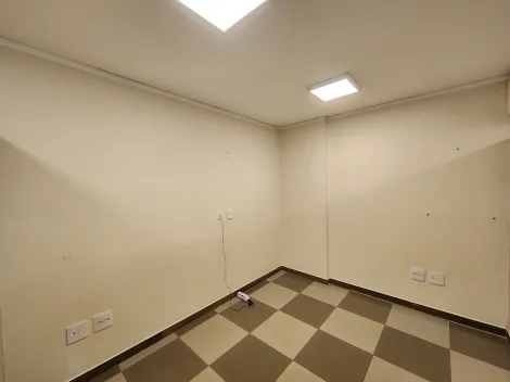 Alugar Comercial / Sala em S&atilde;o Jos&eacute; do Rio Preto R$ 1.400,00 - Foto 2
