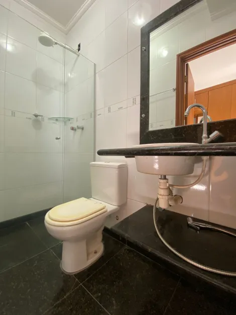 Alugar Casa / Padr&atilde;o em S&atilde;o Jos&eacute; do Rio Preto R$ 4.600,00 - Foto 8